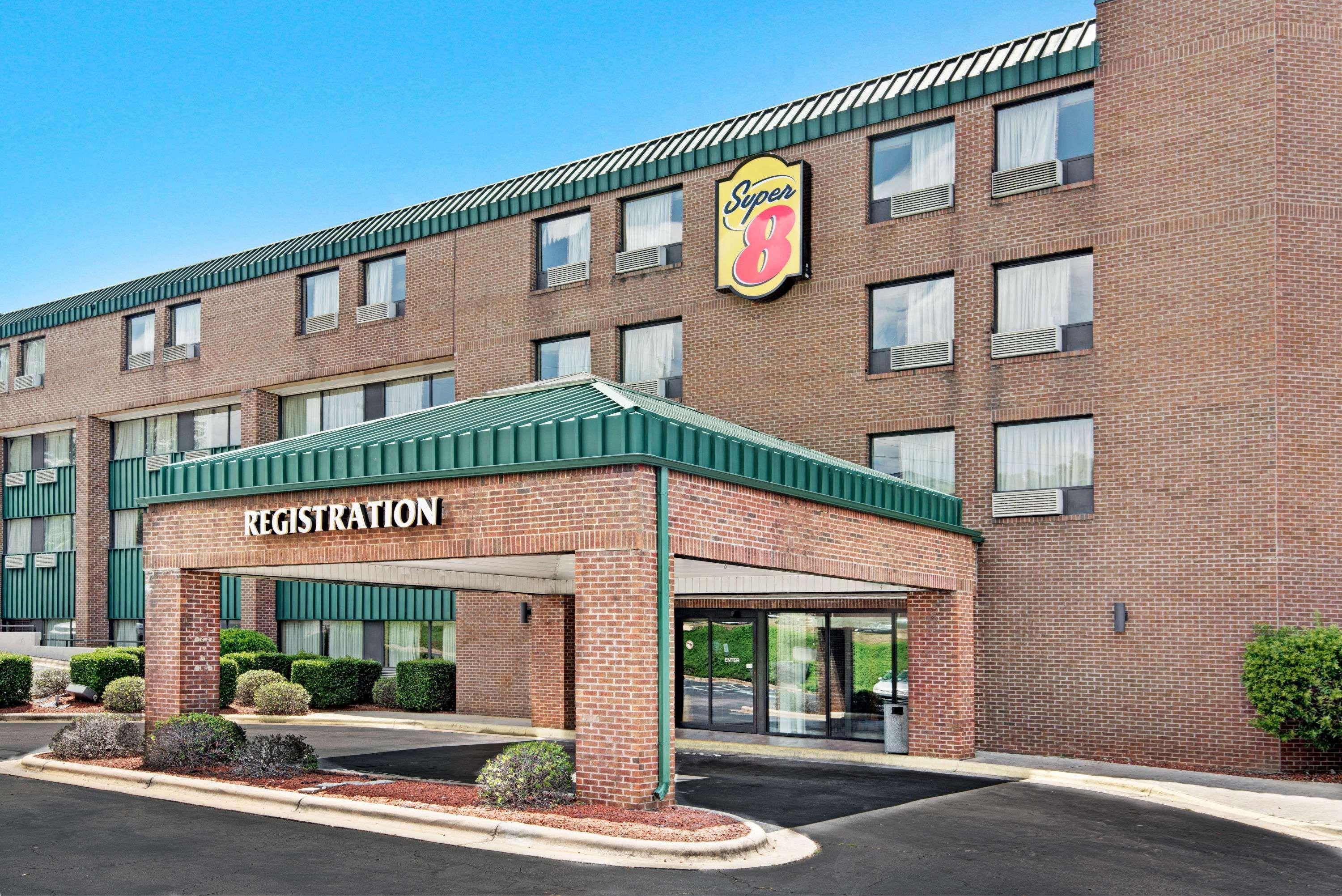 Hotel Super 8 By Wyndham Raleigh North East Exterior foto