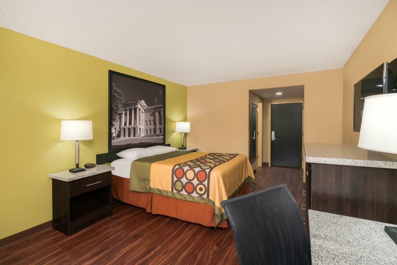Hotel Super 8 By Wyndham Raleigh North East Exterior foto
